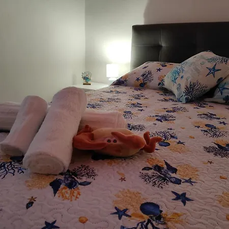 Tra Il Mare E Il Borgo - Apartman