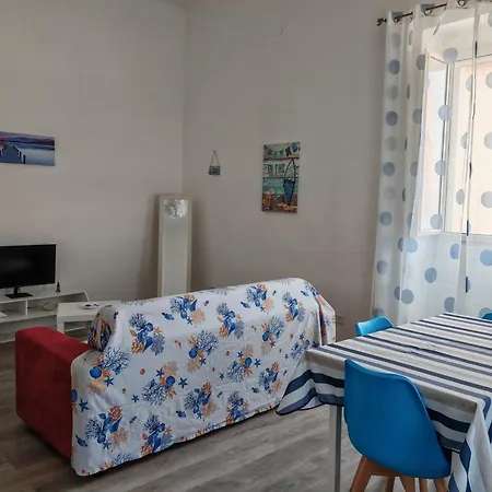 Tra Il Mare E Il Borgo - Pulsano